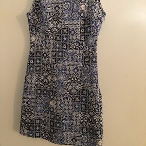 Geometric patterned dress.